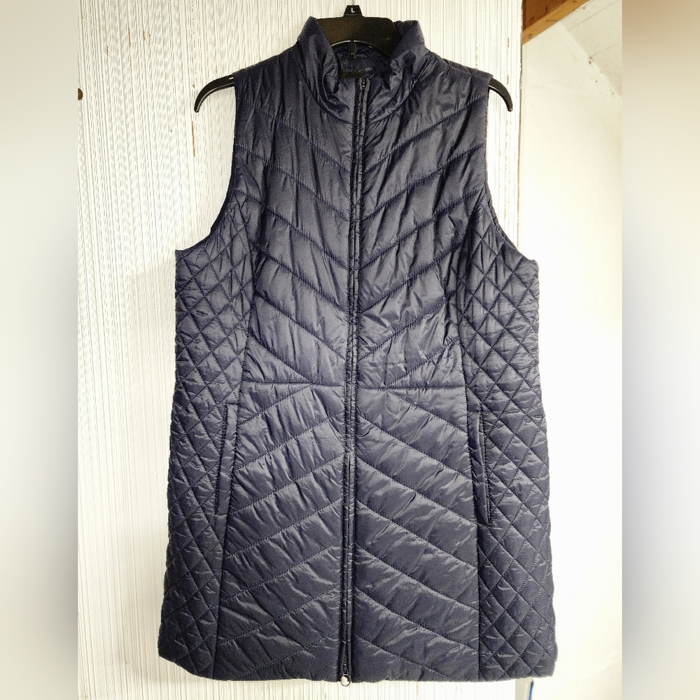 Talbots Women's Navy Quilted Vest - Picture 3 of 5